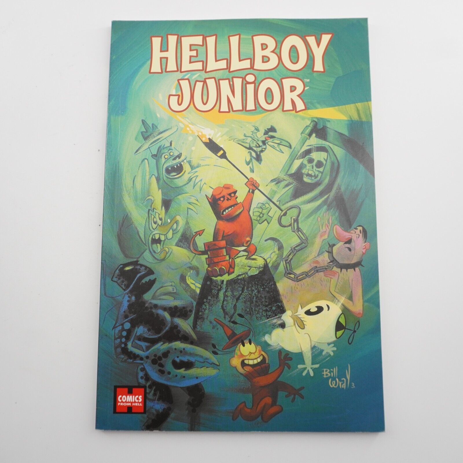 Dark Horse Books Hellboy Junior TPB VF/NM Mike Mignola Graphic Novel