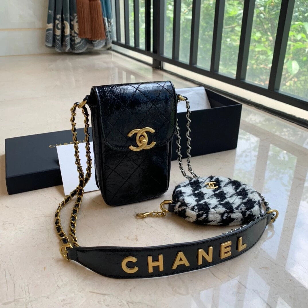 New Auth Chanel VIP Gift bag Shoulder Bag CrossBody Bag Handbag Makeup Clutch p