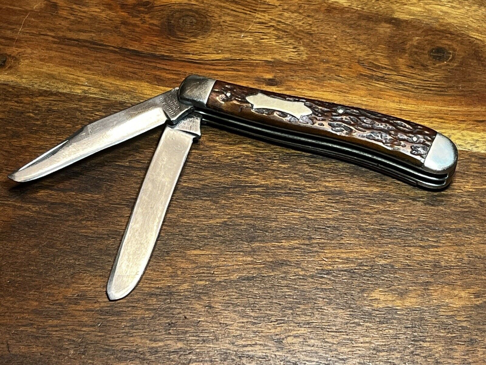 Vintage Hibbard Spencer Bartlett & Co. 113 Trapper Bone Handle Trapper RARE