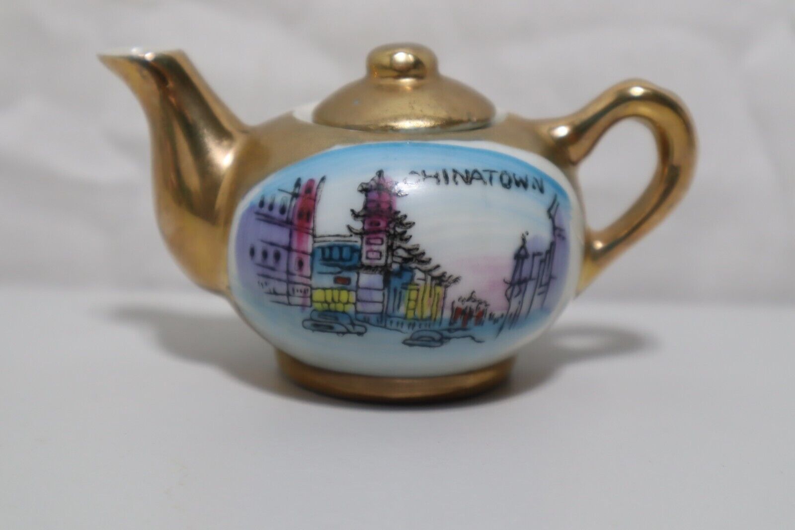 Vintage Miniature Chinatowne Teapot