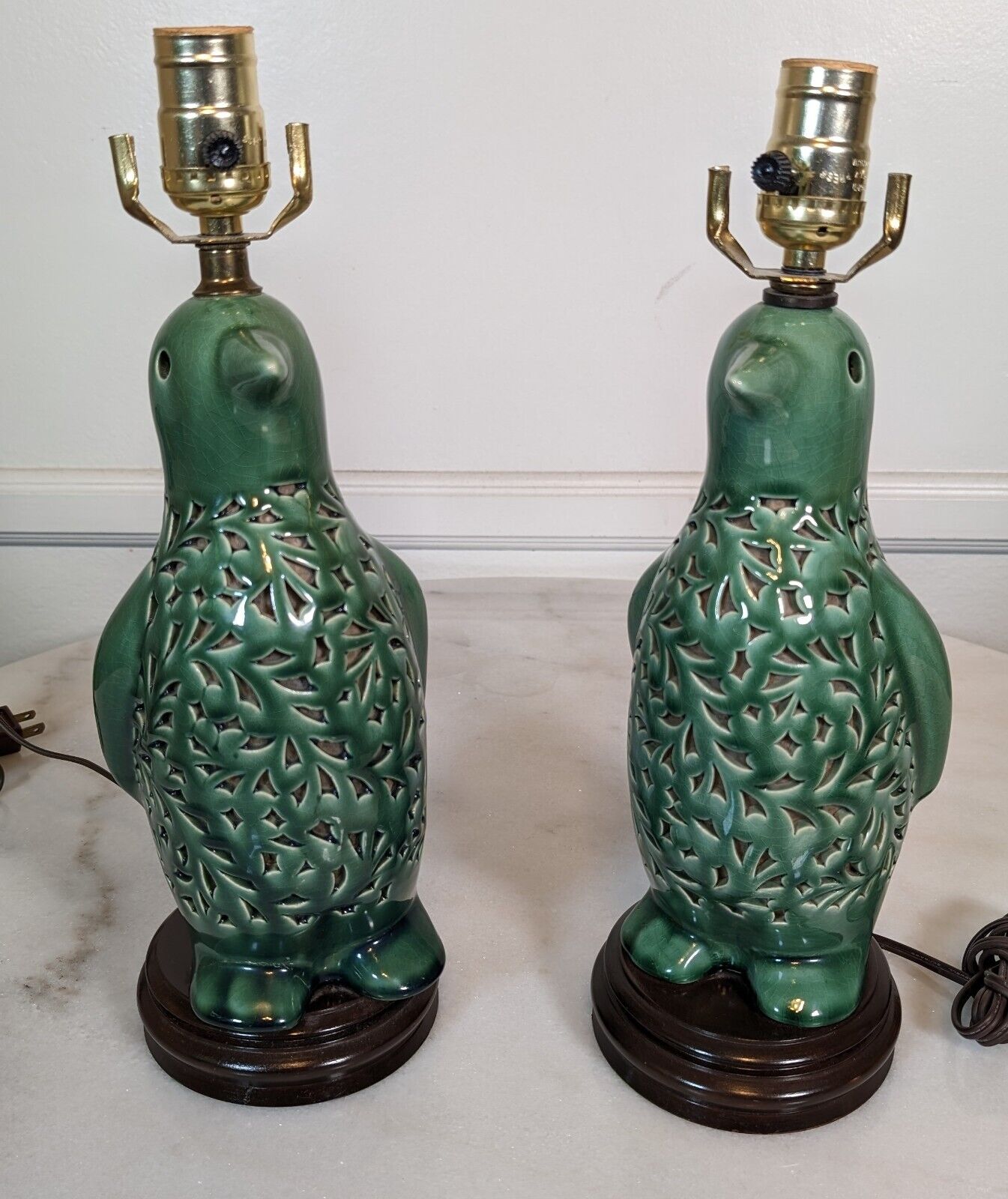 Vintage Penguin MCM Lattice Crackle Glaze Ceramic Lamps Green Working Only Ones