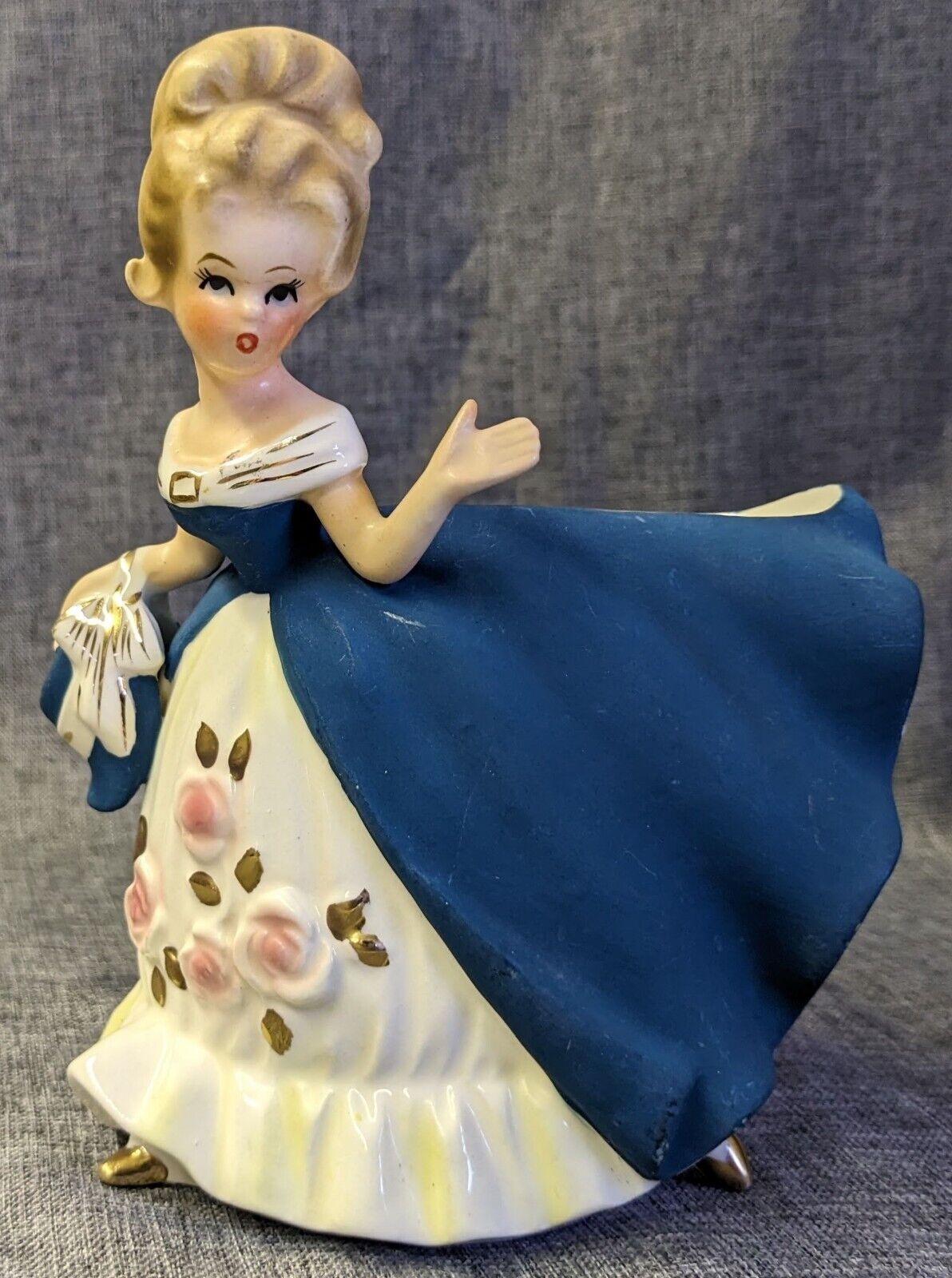 VNTG Reliable Glassware Pottery RELPO 1950s Blue Dress Rose GIRL PLANTER #K1637