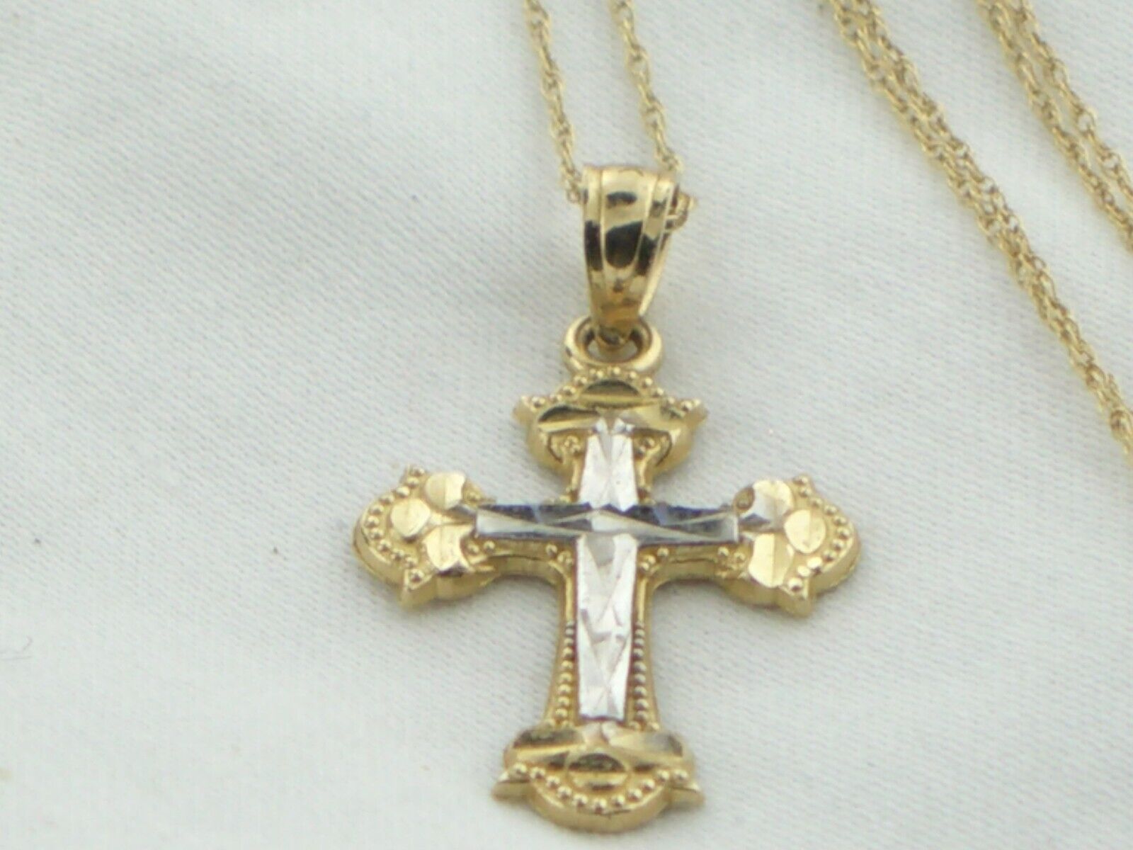 10K White & Yellow Gold Religious Cross Pendant Michael Anthony Chain Necklace