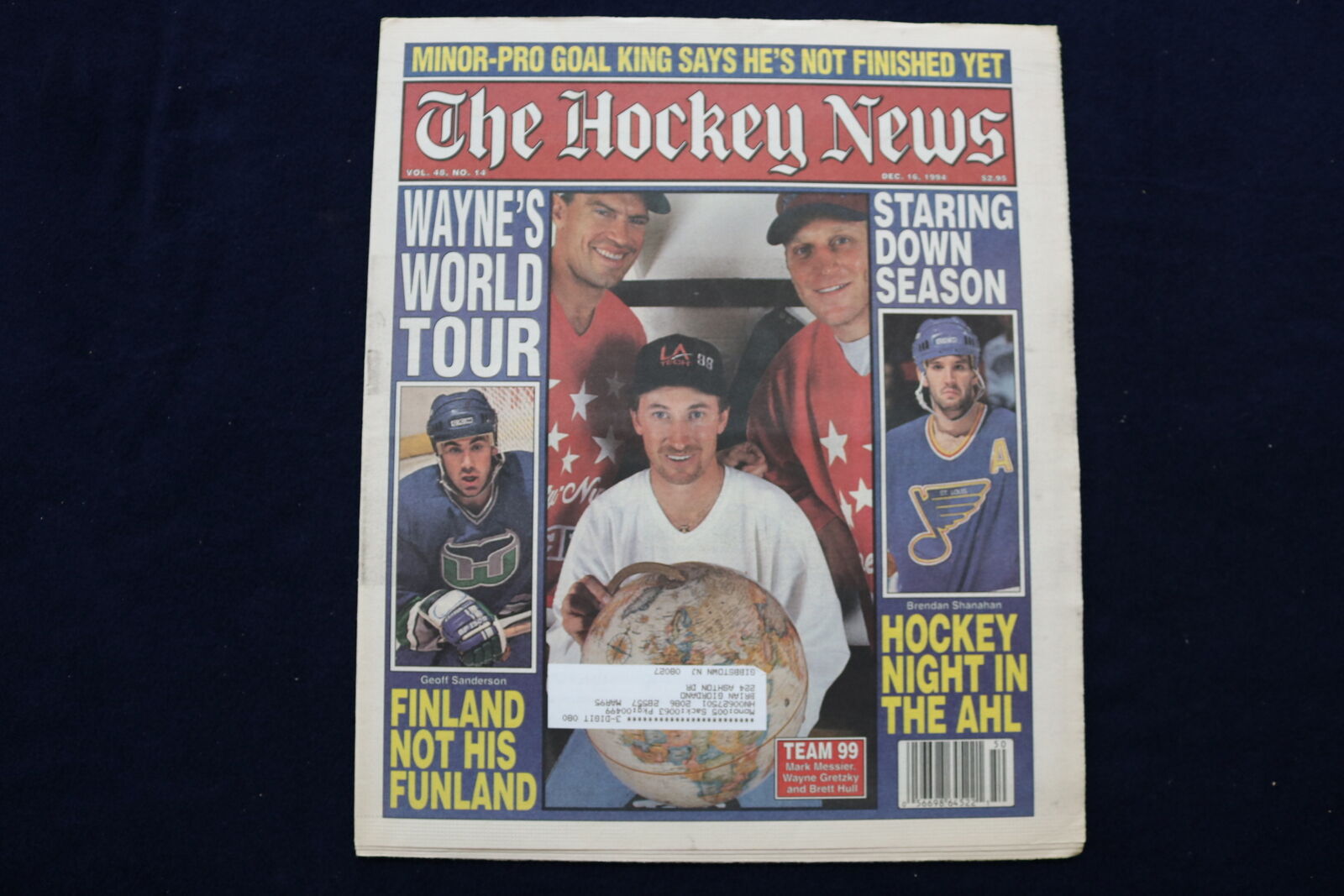 1994 DECEMBER 16 THE HOCKEY NEWS NEWSPAPER- MESSIER-GRETZKY-HULL COVER - NP 8728