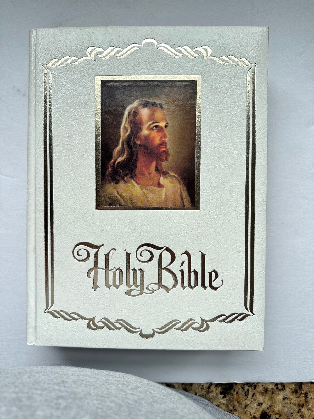 Holy Bible KJV Red Letter Edition Circa 1978 Illustrated