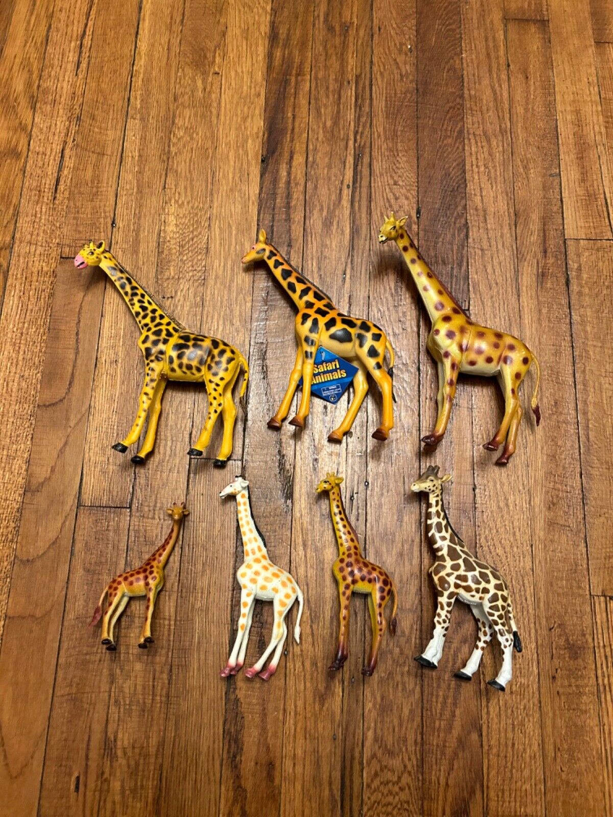 Vintage Giraffe Toy Figures Lot of 7