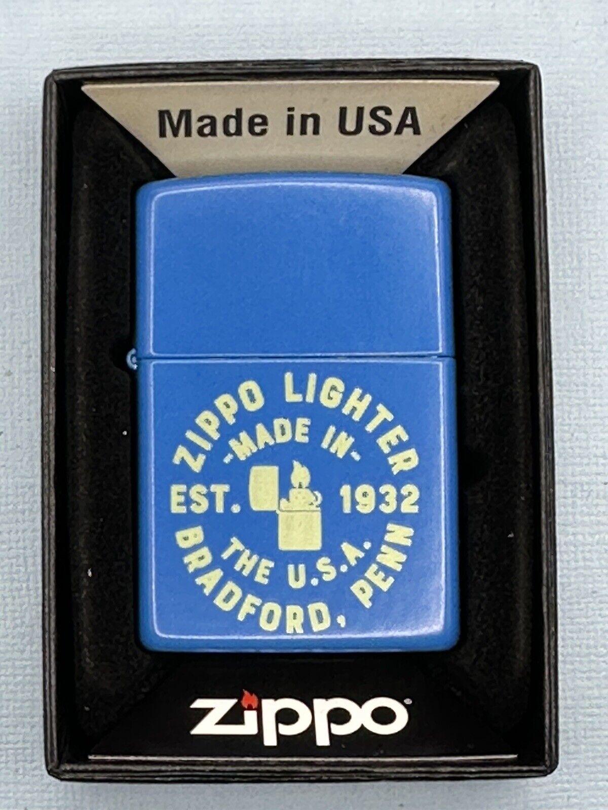 Zippo Seal Design 46173 Sky Blue Matte Zippo Lighter NEW