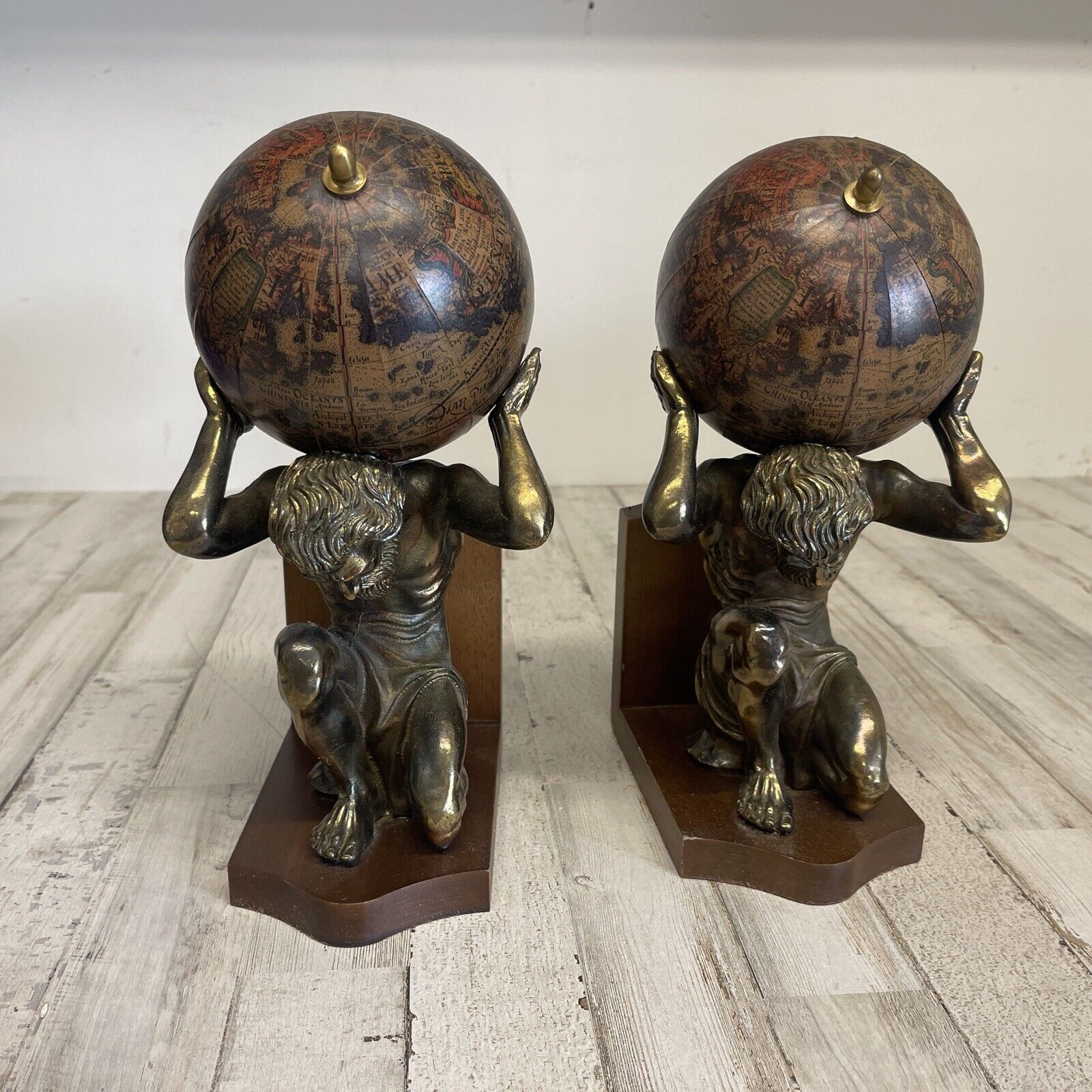 Rare Atlas Titan Holding The World Globe Sculptures Bronze Finish Bookends Italy