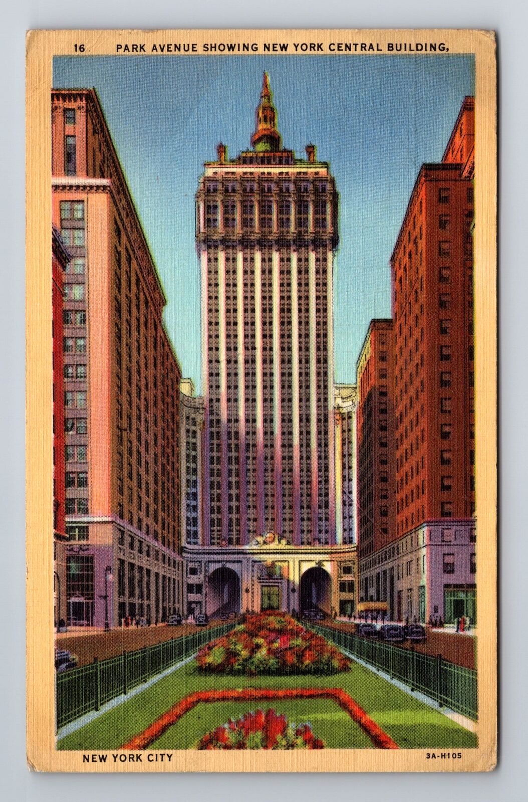 New York City NY, Park Avenue Showing, Antique, Vintage c1944 Souvenir Postcard
