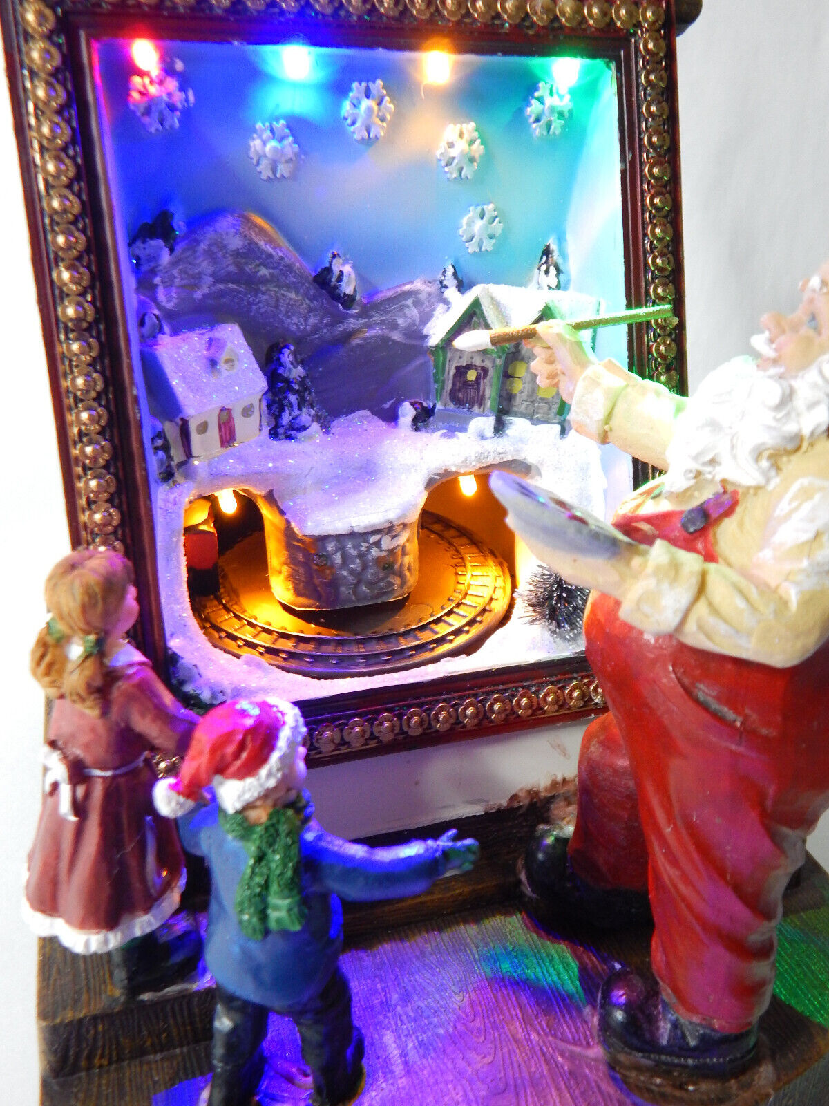 VTG AVON WINTER SCENE PAINTED BY SANTA ANIMATED TRAIN CHRISTMAS HOLIDAY DECOR