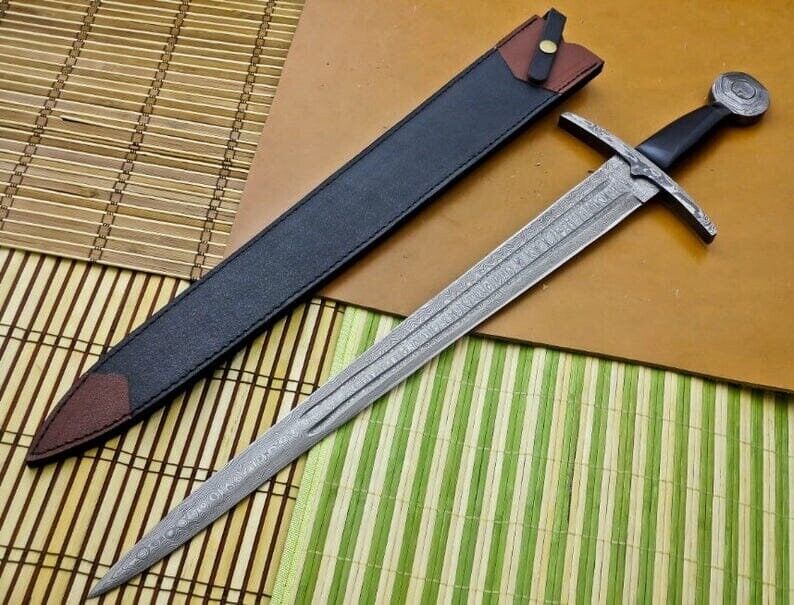 38 inches Damascus steel handmade vikings sword battle ready.