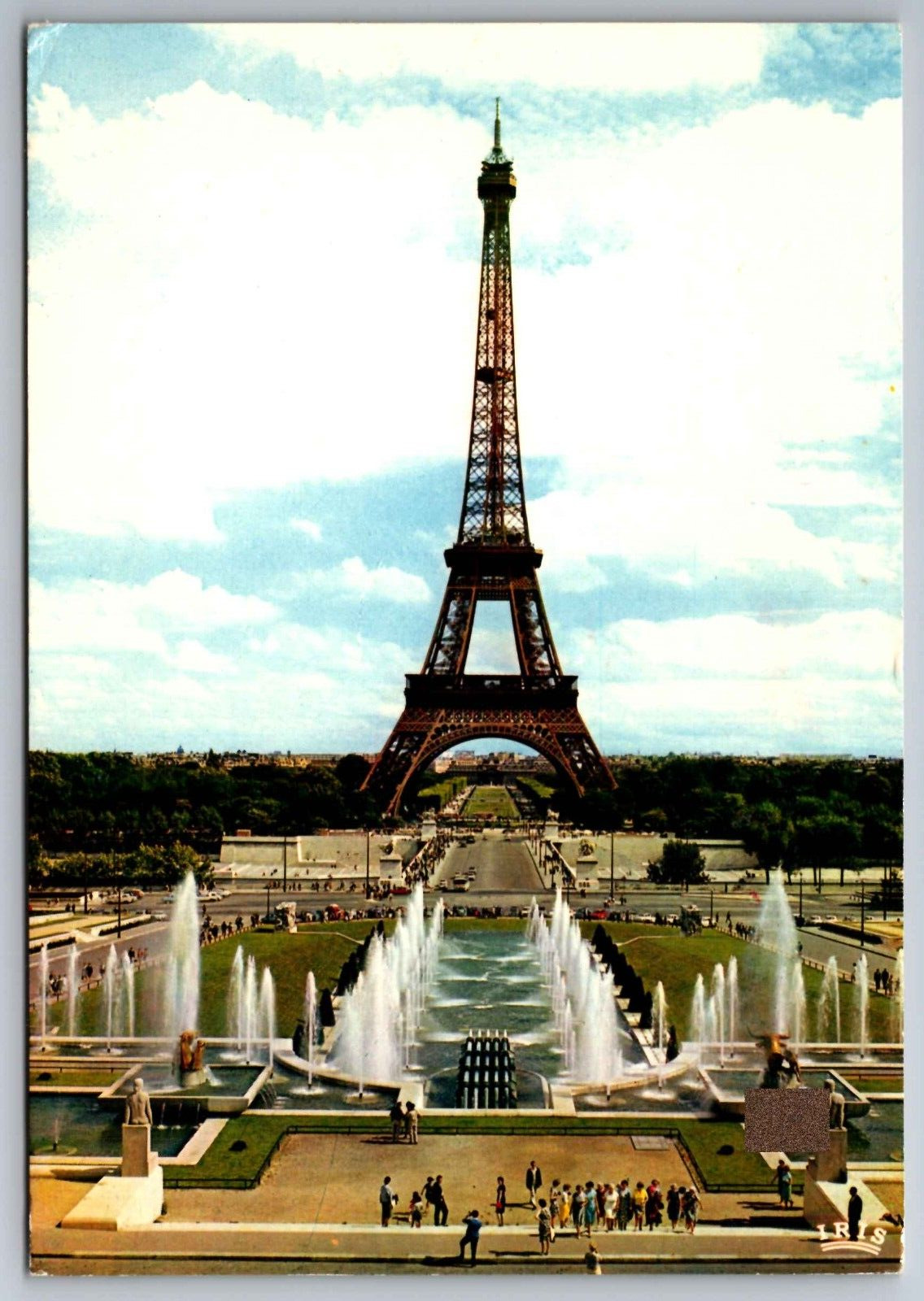 Postcard  Eiffel Tower Paris France    H 2