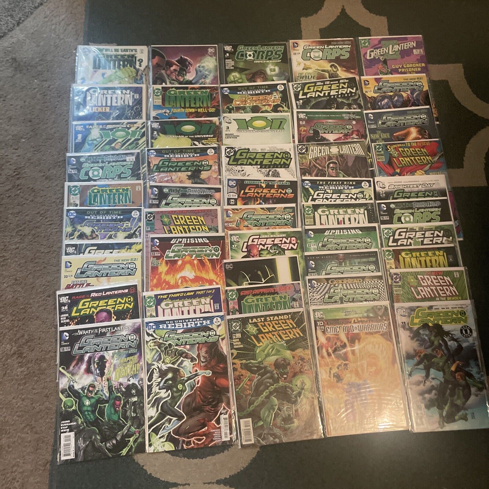 50 Comic Book HUGE lot DC Comics (Green Lantern Comics)  Lot GL