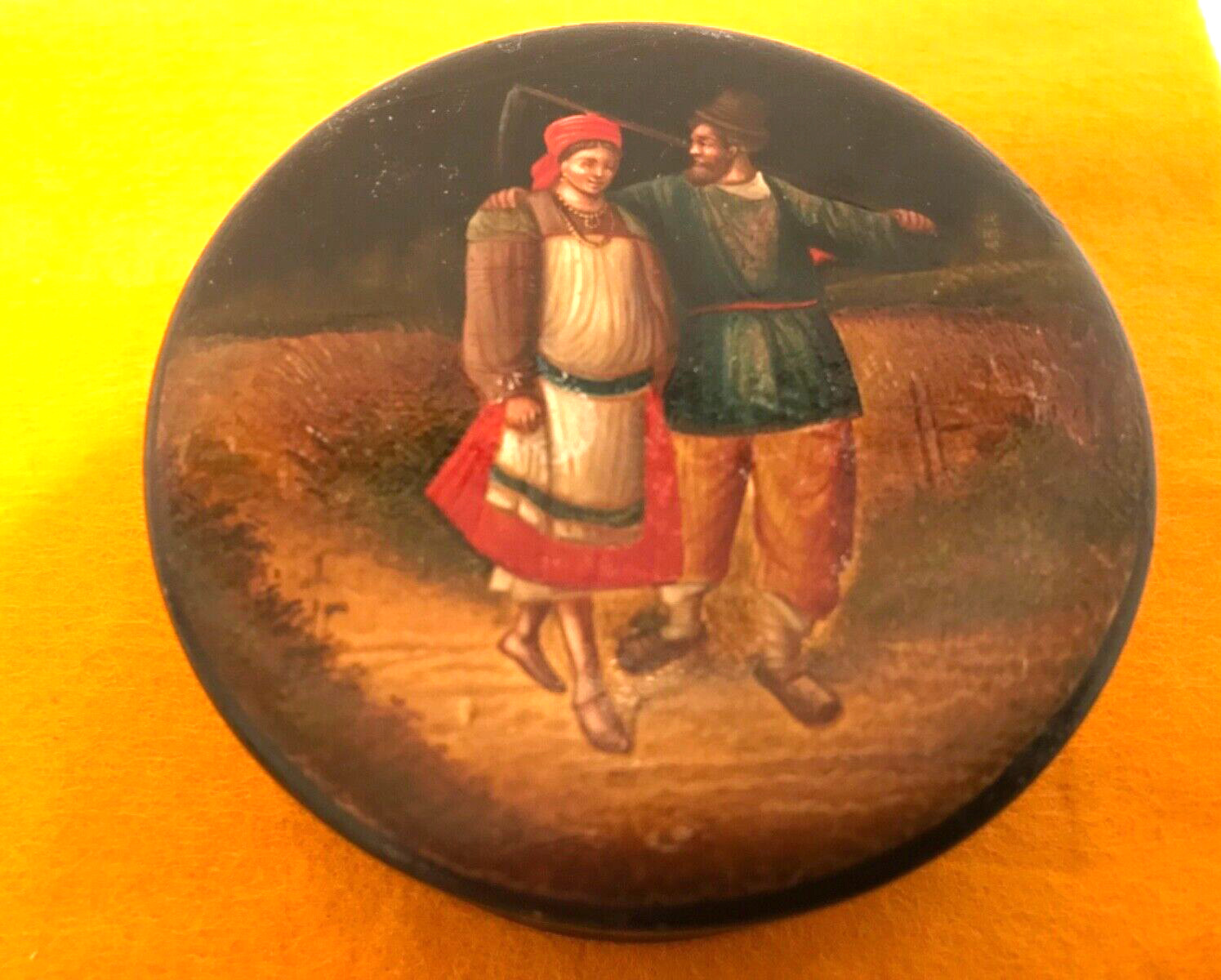 🔥Antique 1850’s Lukutin Vishnyakov Imperial Russia painting on lacquer box