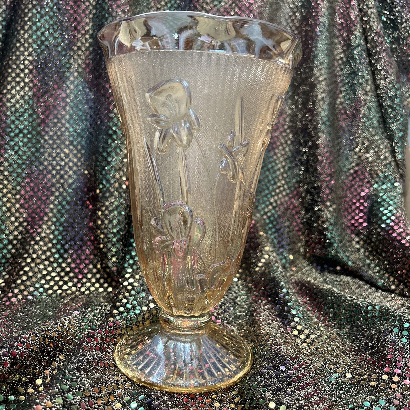 Jeannette Glass Vase Iridescent Iris And Herringbone Pattern Depression 9\