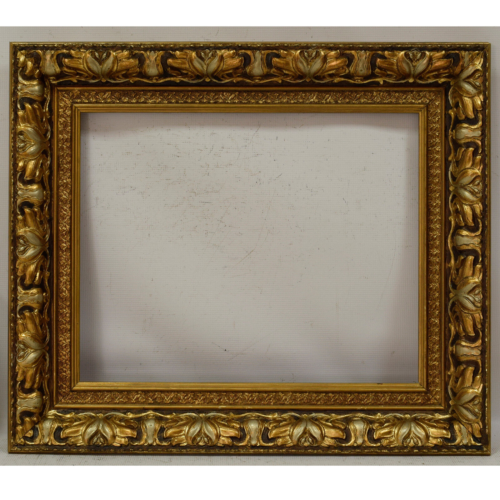 Ca 1920-1940 Old wooden frame decorative with metal leaf Internal: 19,6x15,7 in