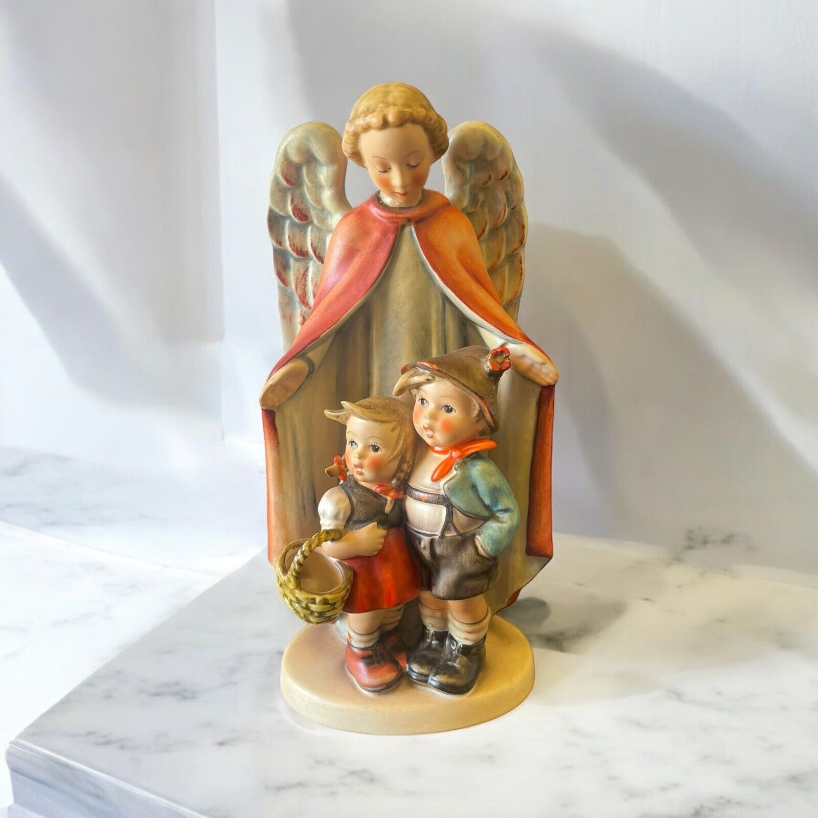 Hummel Figurine: 88/II, Heavenly Protection
