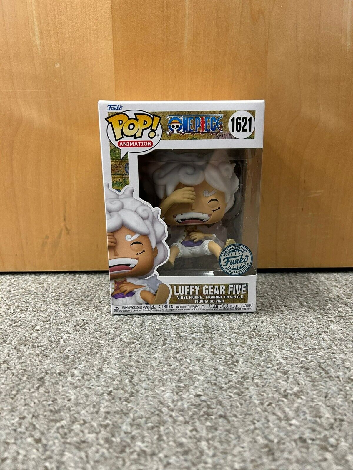 Funko Pop One Piece Luffy Gear Five Laughing SE #1621 w/ Protector