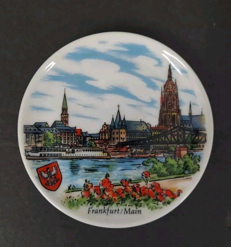 Bavaria Kleiber Frankfurt/Main Porcelain Plate Travel Souvenir 4\