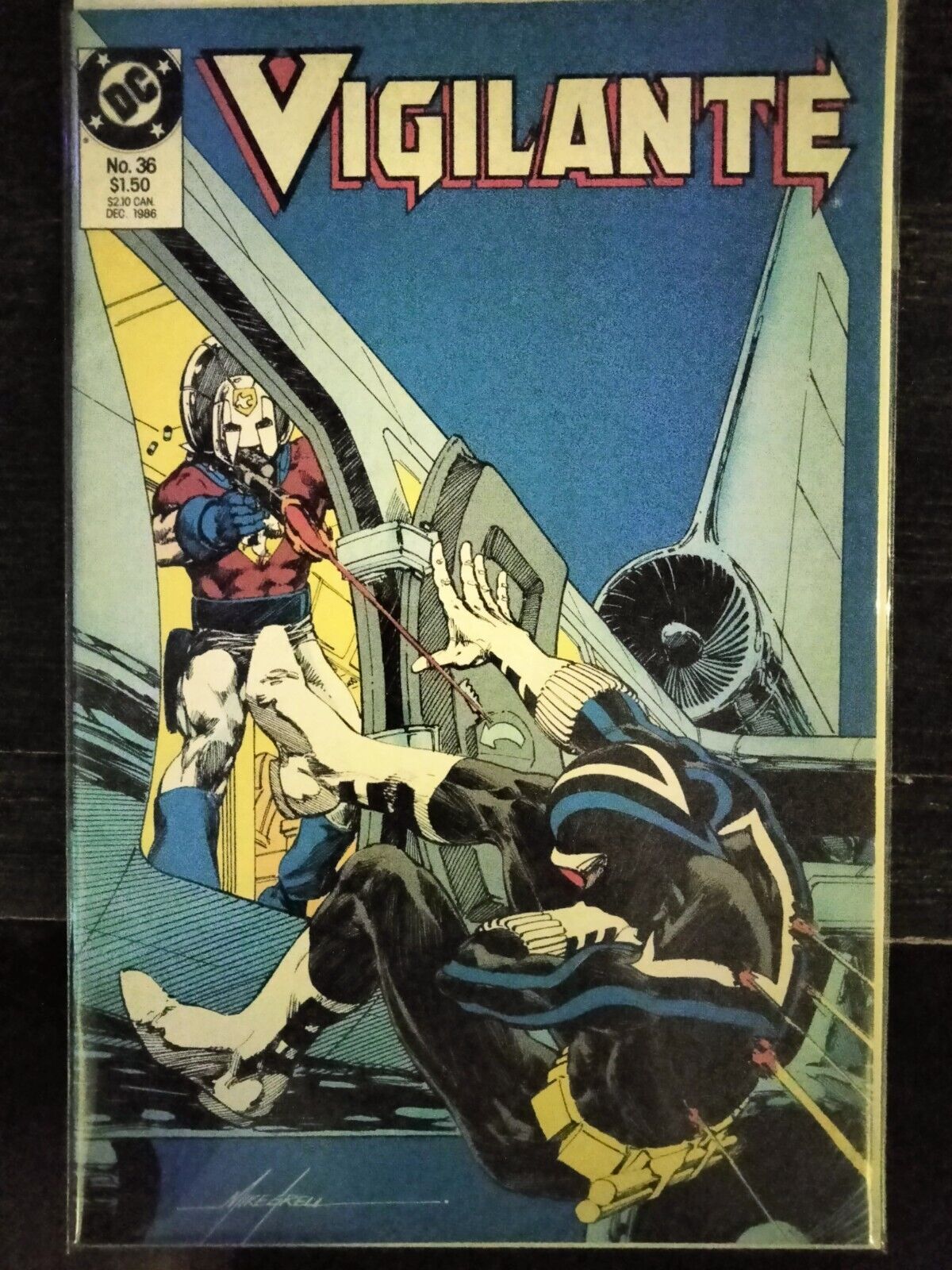 VIGILANTE #36 - DC COMICS 1986 -  1ST PEACEMAKER TEAM UP - 