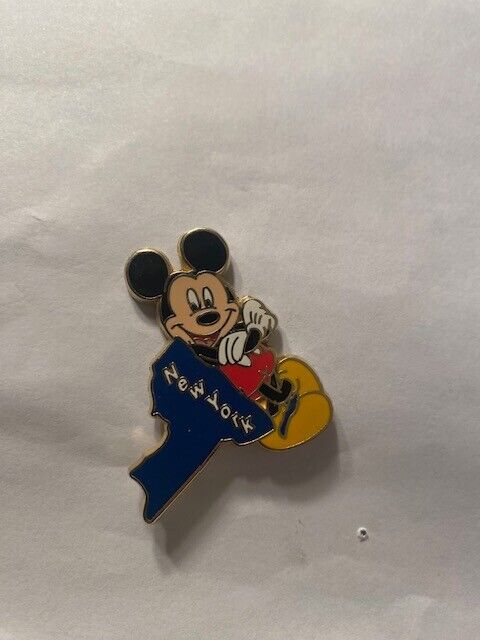 Disney Collector Pin: 2002 New York State theme