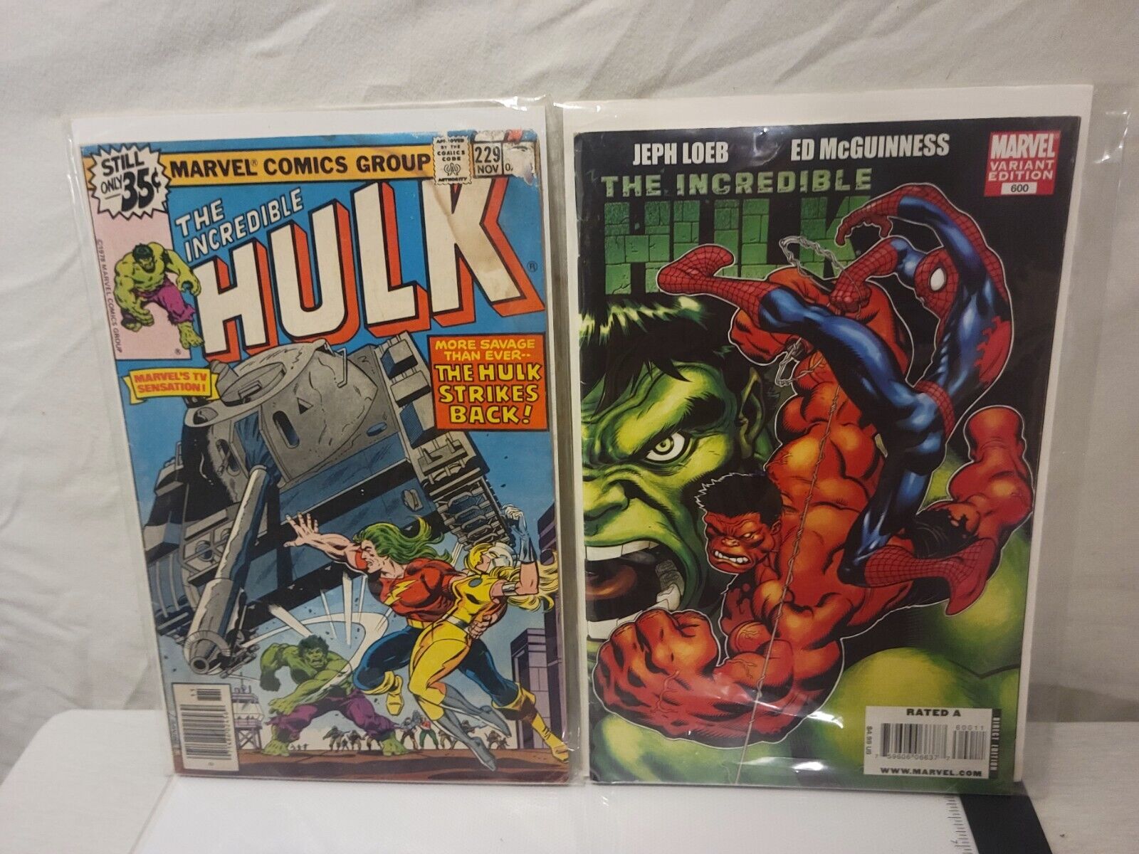 **Bronze Age - 1979 The Incredible Hulk And Red HULK Variant Edition**