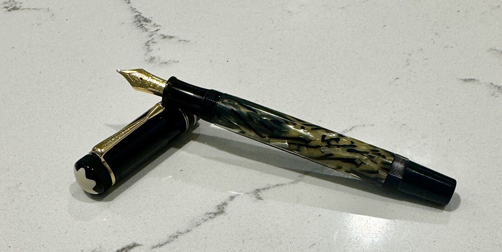 1994 MONTBLANC OSCAR WILDE WRITER'S SERIES LIMITED EDITION FOUNTAIN PEN