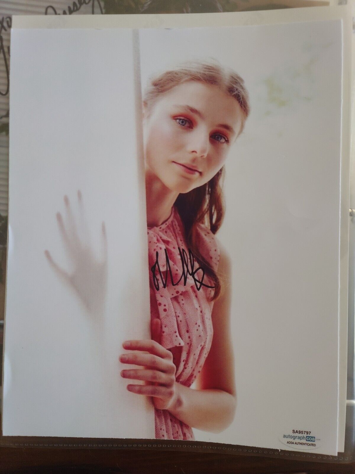 THOMASIN McKENZIE.. Alluring Young Actress Set. Reprint 
