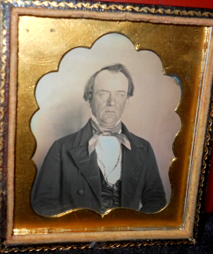 1/6th size Daguerreotype of man in half case