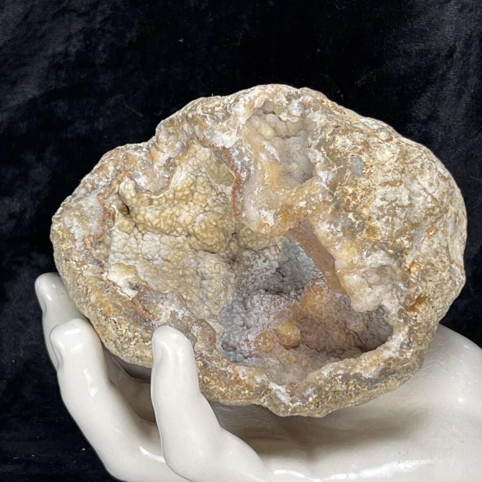 4-1/3” Quartz Crystal Cluster Botryoidal Chalcedony Natural Rough Agate Geode Ky