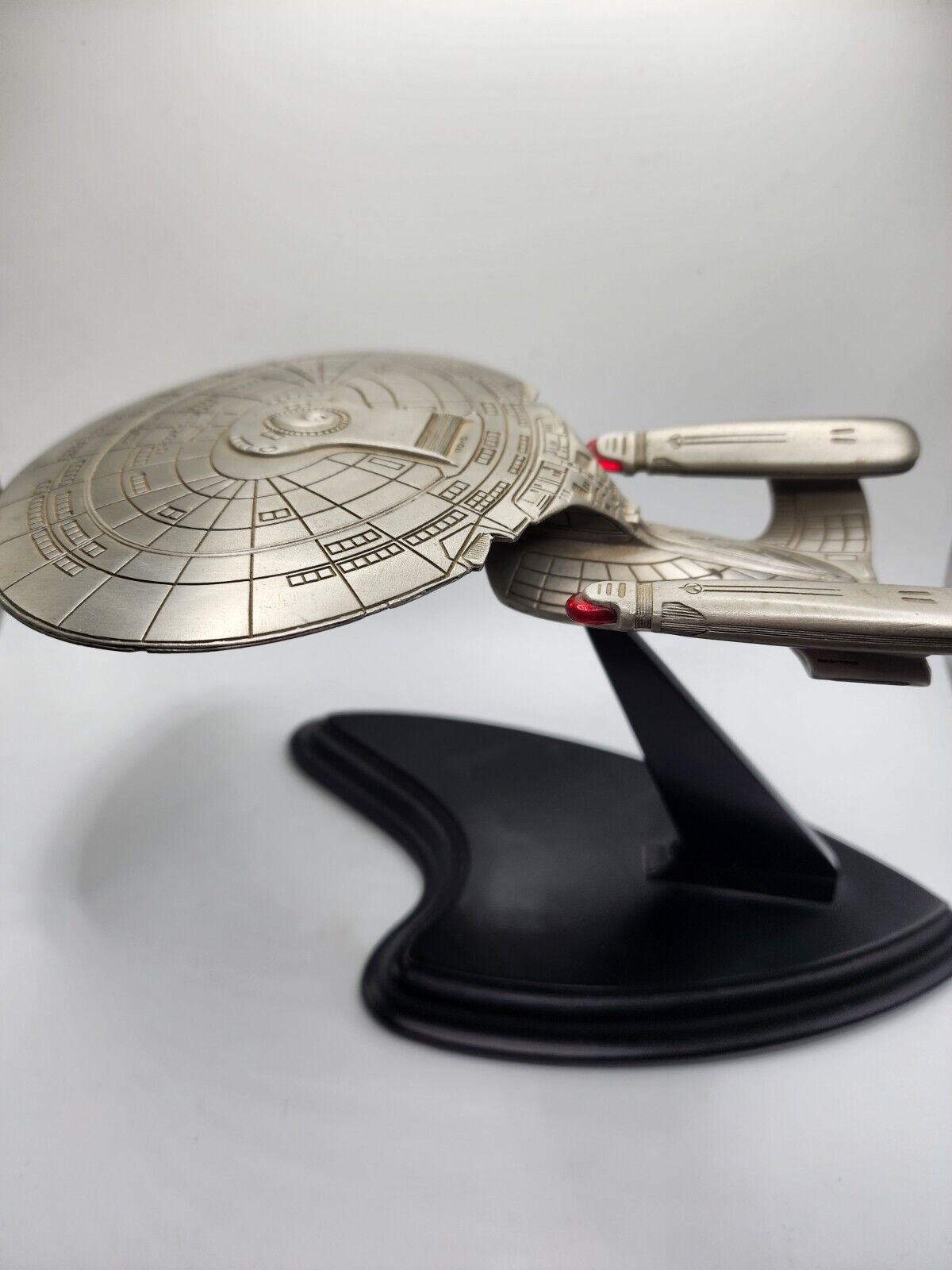 Franklin Mint Star Trek Pewter USS Enterprise NCC-1701 D with Stand