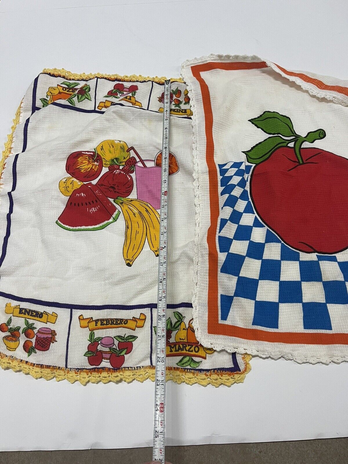 Vintage Fruit Embroidered Tea Towels days in Spanish Apples Bananas