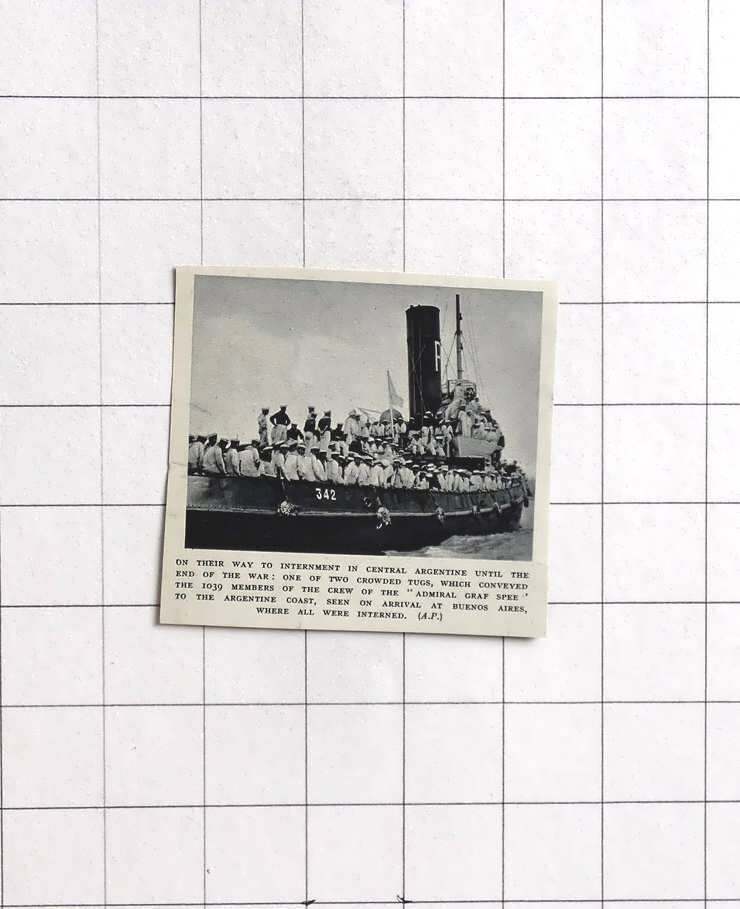 1940 Tug Full Of Sailors From \