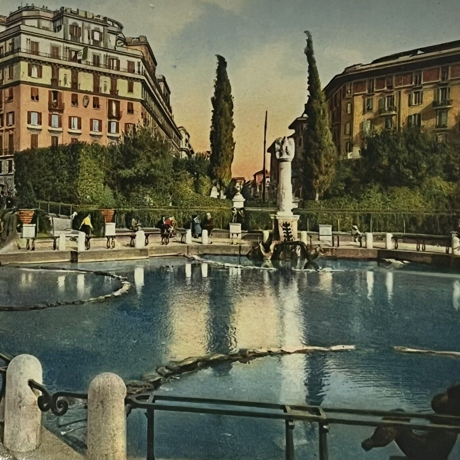 Fountain Vintage Postcard Italy Italia Park ⭐️ Unposted