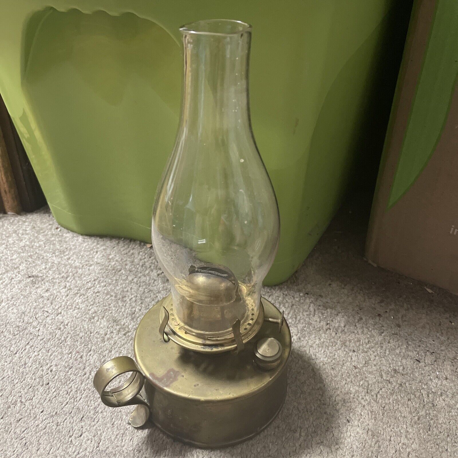 Virginia Metalcrafters Inc. Oil Lamp Brass 10 1/2 “ Tall