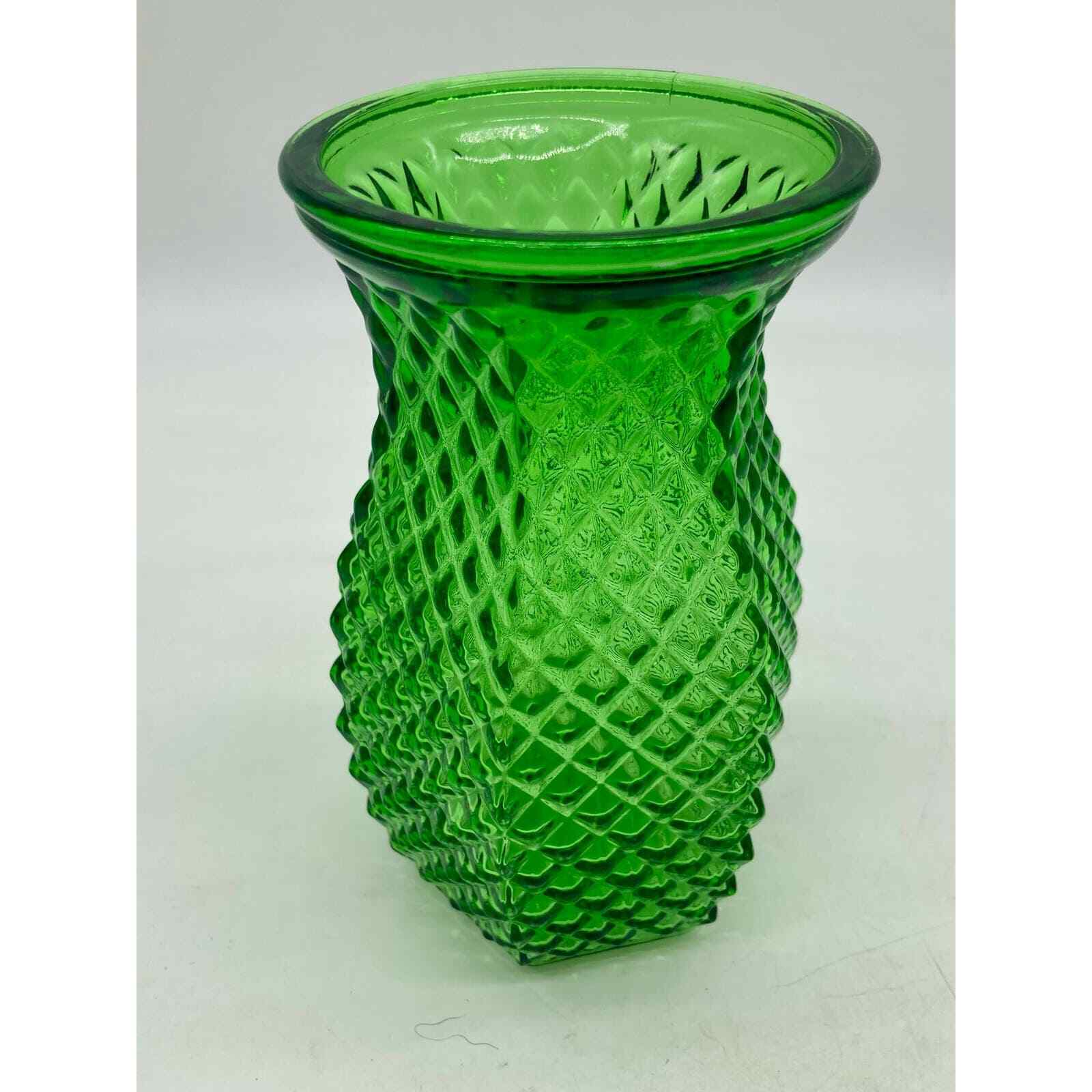 VTG  Hoosier Diamond Point Hobnail Hexagon Green Glass Vase 4071