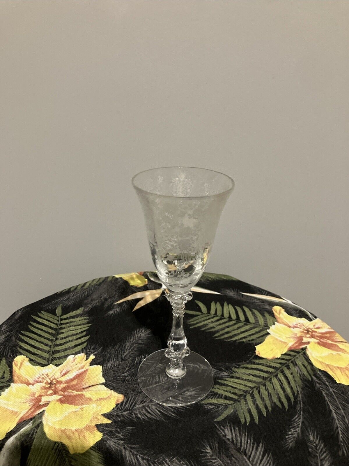 Vintage Cambridge Rose Point Clear Wine Glass Etched Floral