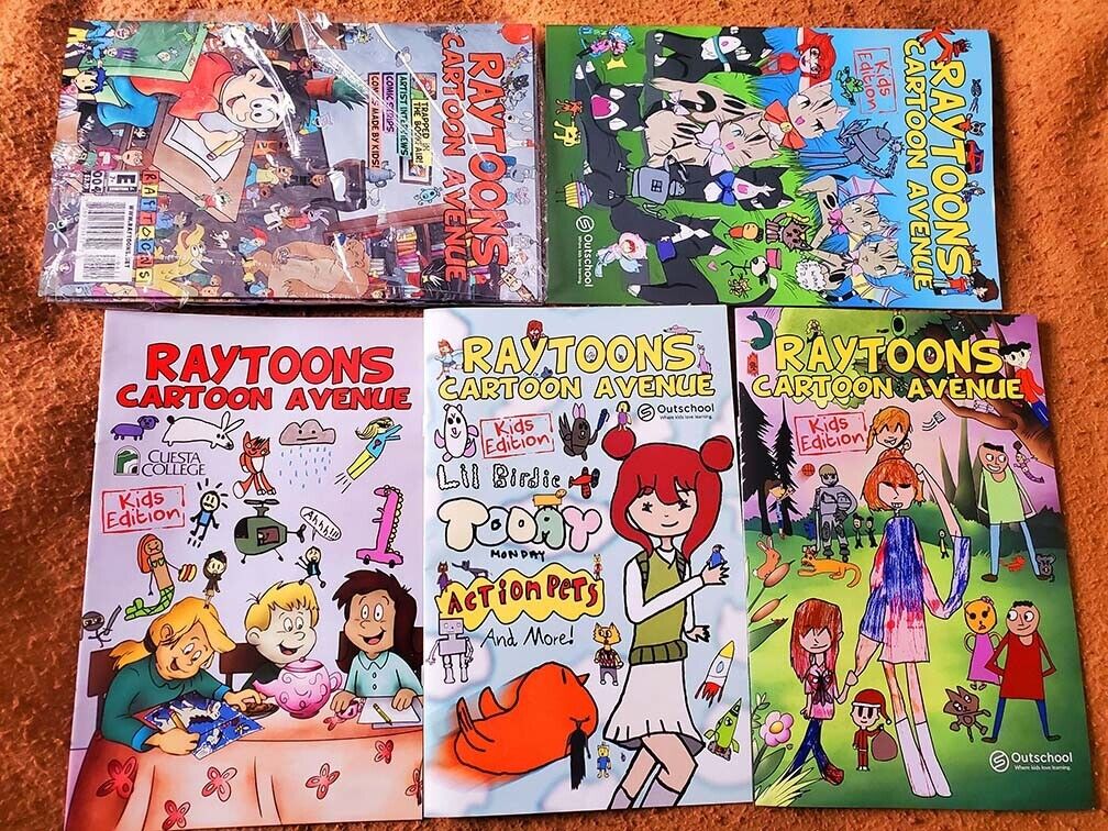 LOT: 30 Comic Books & Art - ARTIST SIGNED - Raytoons Cartoon Avenue & Quackup