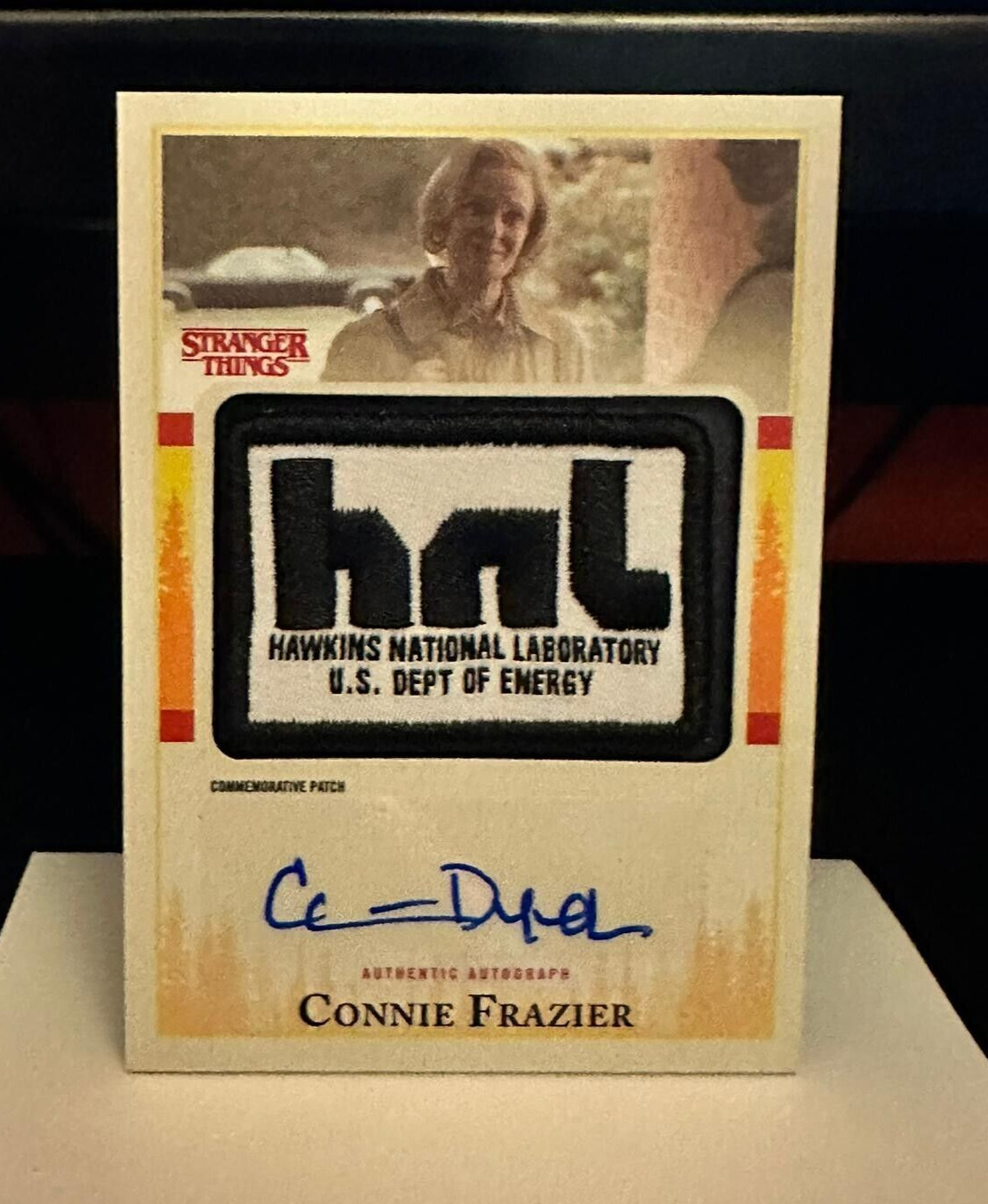 2018 Topps Stranger Things 2/10 Catherine Dyer Connie Frazier as Auto patch