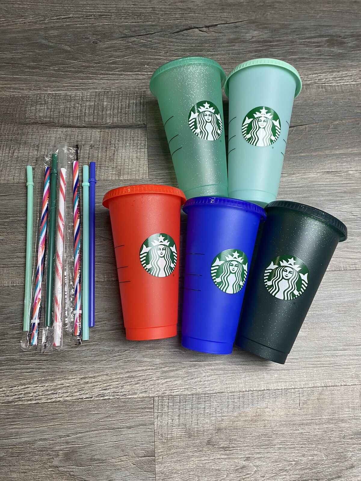 Lot Of 5 Starbucks Cups 24 Oz Lids & Straws