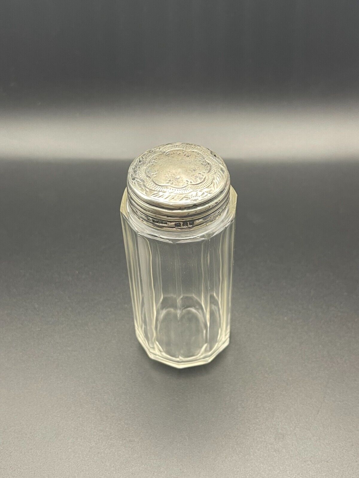 Antique Vanity: Sterling Silver Topped Glass Bottle, London 1900, Vintage Décor