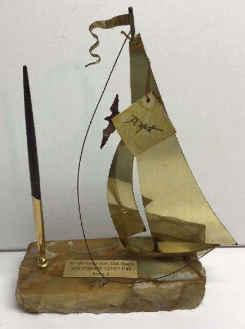 1989 Yacht Club Sailing Regatta Trophy Demott Sailboat Onyx Pen Holder Copper