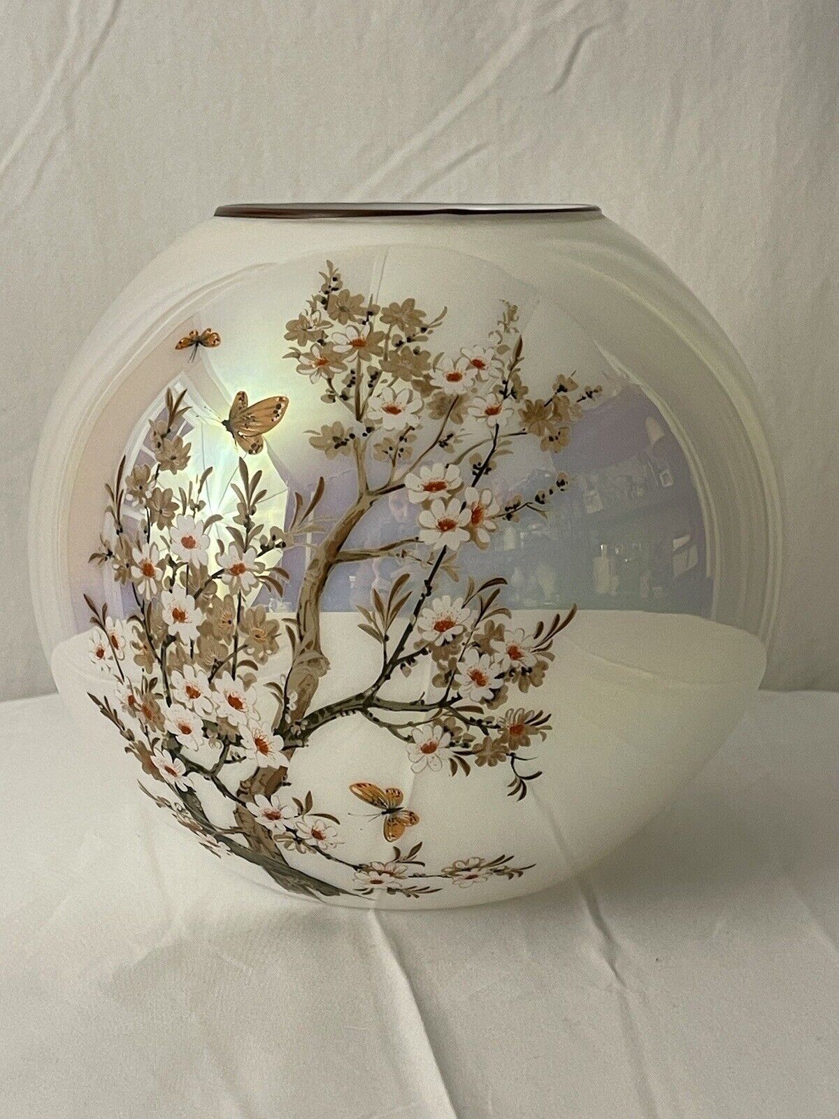 Vintage Cambridge Blown/ Painted Glass Floral Globe Vase 8 1/2