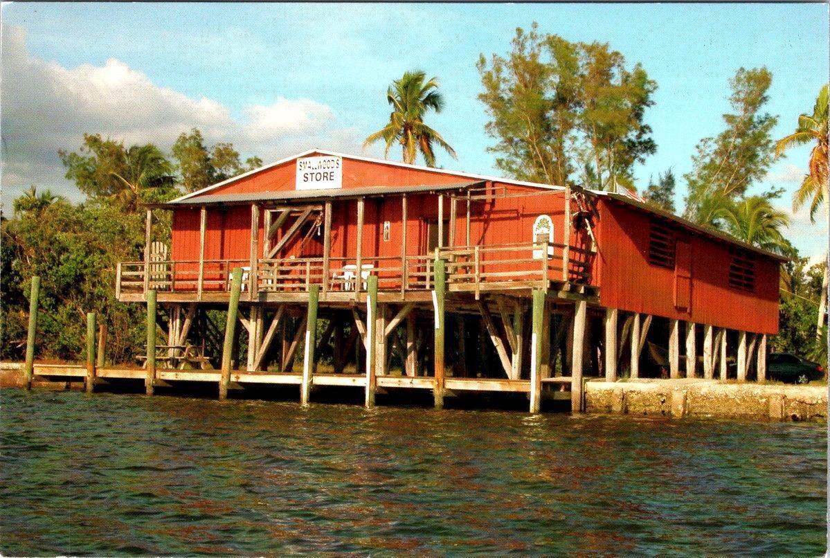 Chokoloskee Island, FL Florida  SMALLWOODS STORE Waterfront Museum 4X6 Postcard