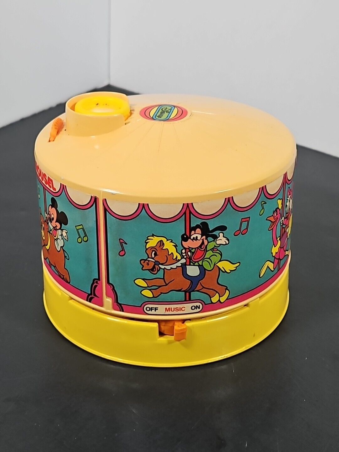 Vintage 1988 Disney Dreamtime Carousel with 1 Disc Music Box Tested/Works
