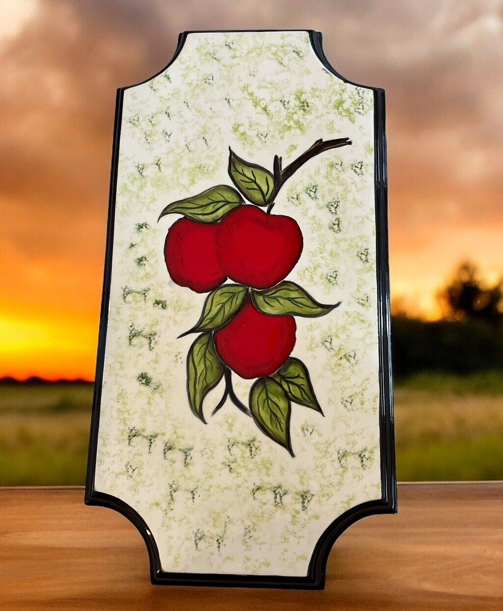 Vintage 1970’s 16” Apples Ceramic Hanging Wall Plaque Lacquered Decor Cottage