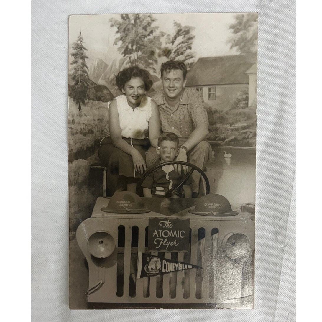 Vintage Photo / Postcard - The Atomic Flyer Coney Island Brooklyn - Family