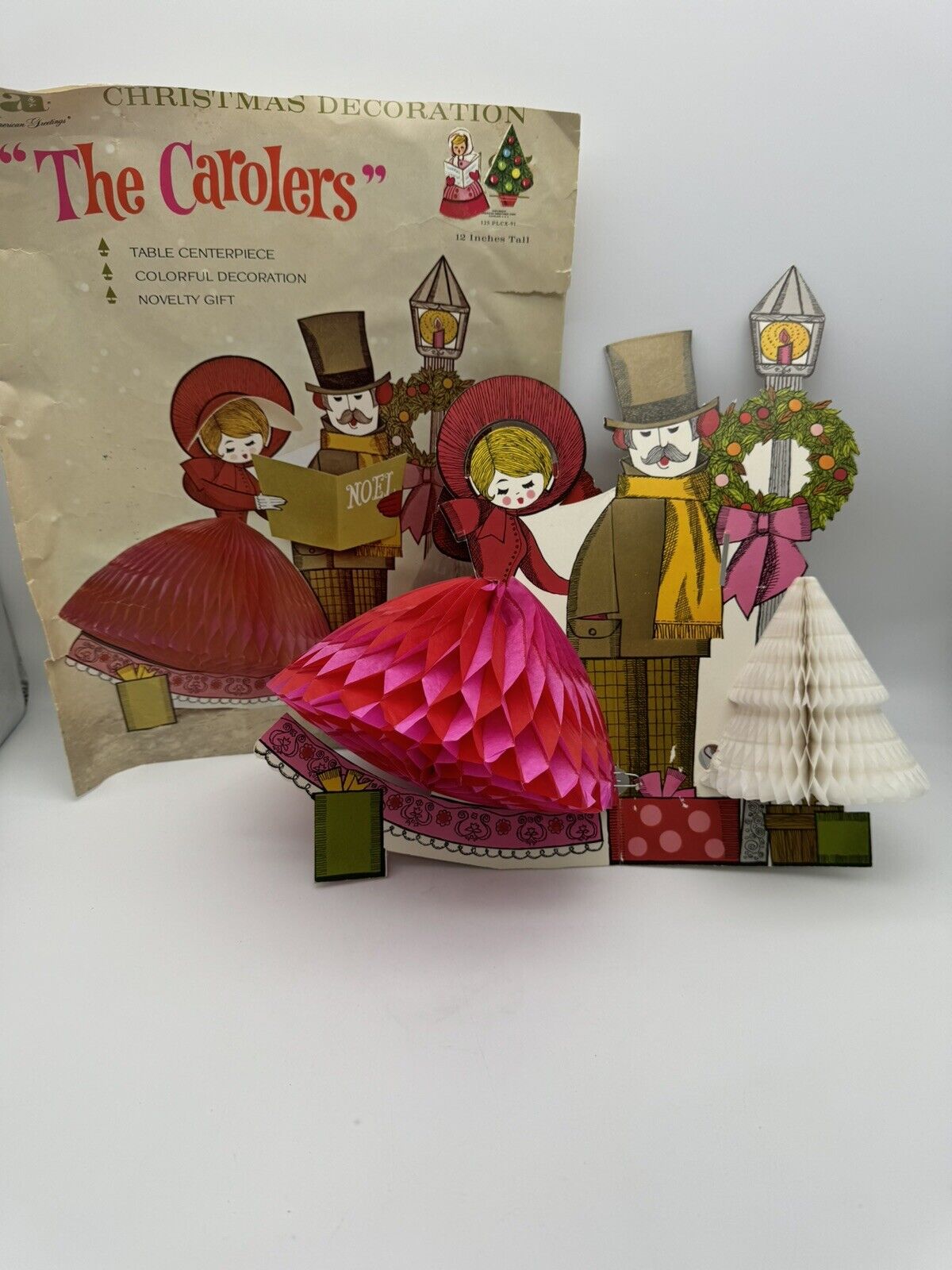Vintage American Greetings The Carolers Christmas Honeycomb Paper Decoration