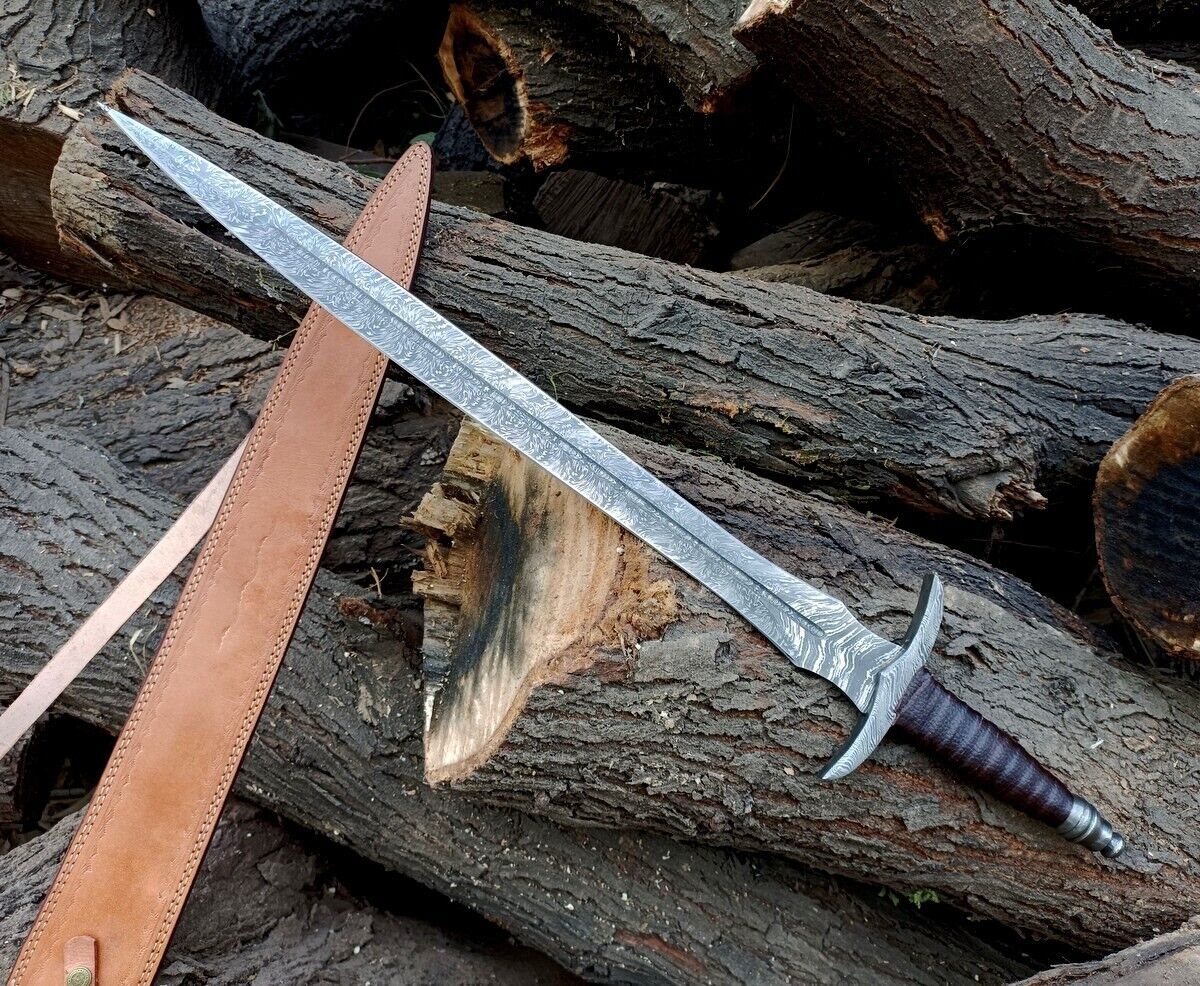 Crafted Razor Sharpe Sword 31' Real Damascus Steel Full Tang Sword With Leather