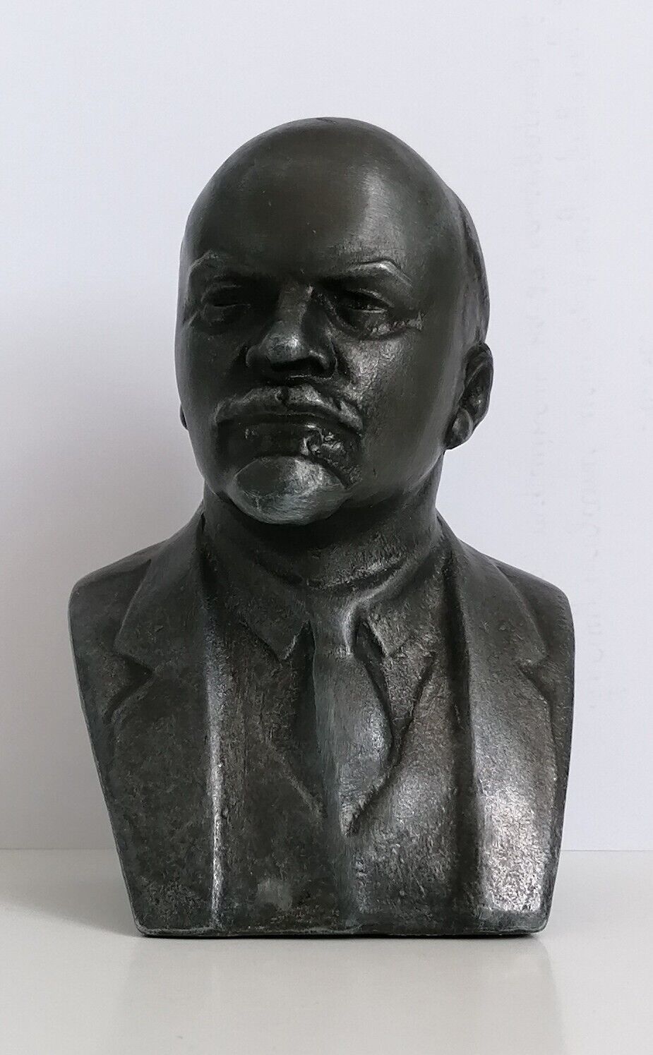 Lenin, bust, soviet propaganda